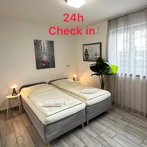 Modern Living Kueche Netflix Inklusive Lage Alemanha