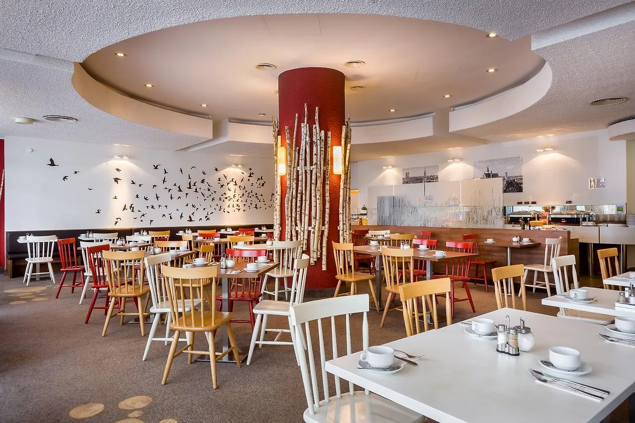 Sure Hotel By Best Western Muenchen Hauptbahnhof 3*, Munique